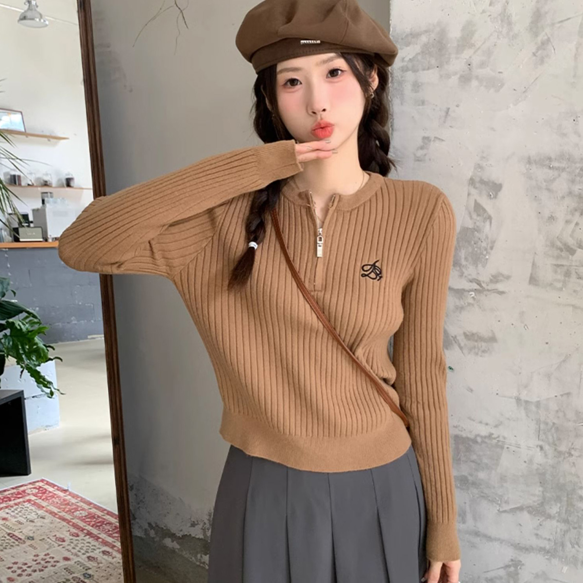 質檢官圖半拉鏈套頭針織衫毛衣女秋冬季修身顯瘦設計感打底衫上衣