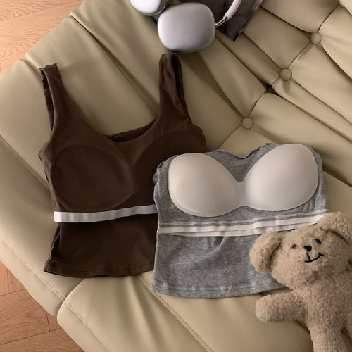 Actual shot of autumn and winter Korean style simple inner camisole women's versatile bottoming top with breast pads