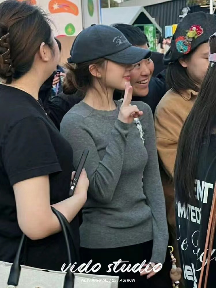 趙露思同款灰色圓領長袖針織衫女毛衣內搭純色羊毛羊絨打底衫上衣