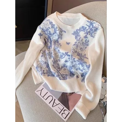 新中式重工刺繡圓領毛衣女秋冬2023設計感顯瘦休閒百搭軟糯針織衫