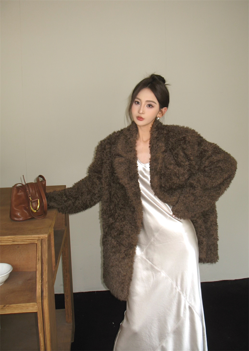 Actual shot new model~Fashionable retro high-end design lapel mid-length jacket