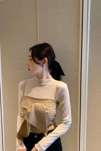 韩国chic早春新款法式立领长袖打底衫+设计感抹胸针织吊带套装