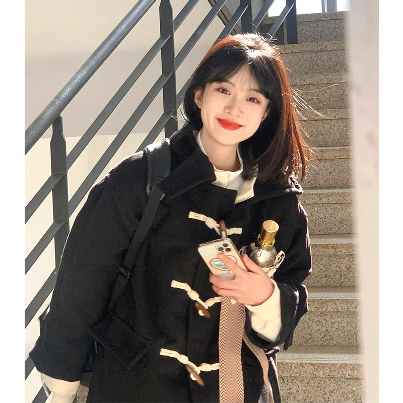 Permed double-layer hat 360g long black horn button women's woolen coat autumn and winter style Hepburn style