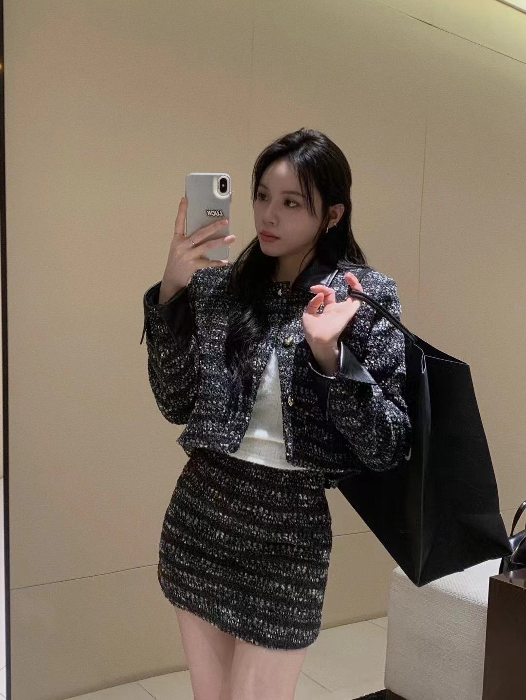 VT WULI winter Korean style loose tweed lapel long-sleeved short coat + high-waist retro slim skirt for women