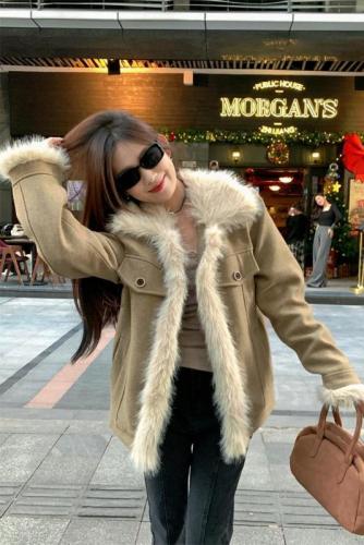 Real shot of furry coat for women in autumn and winter  new style wool cotton clothespin cotton high-end cotton clothing