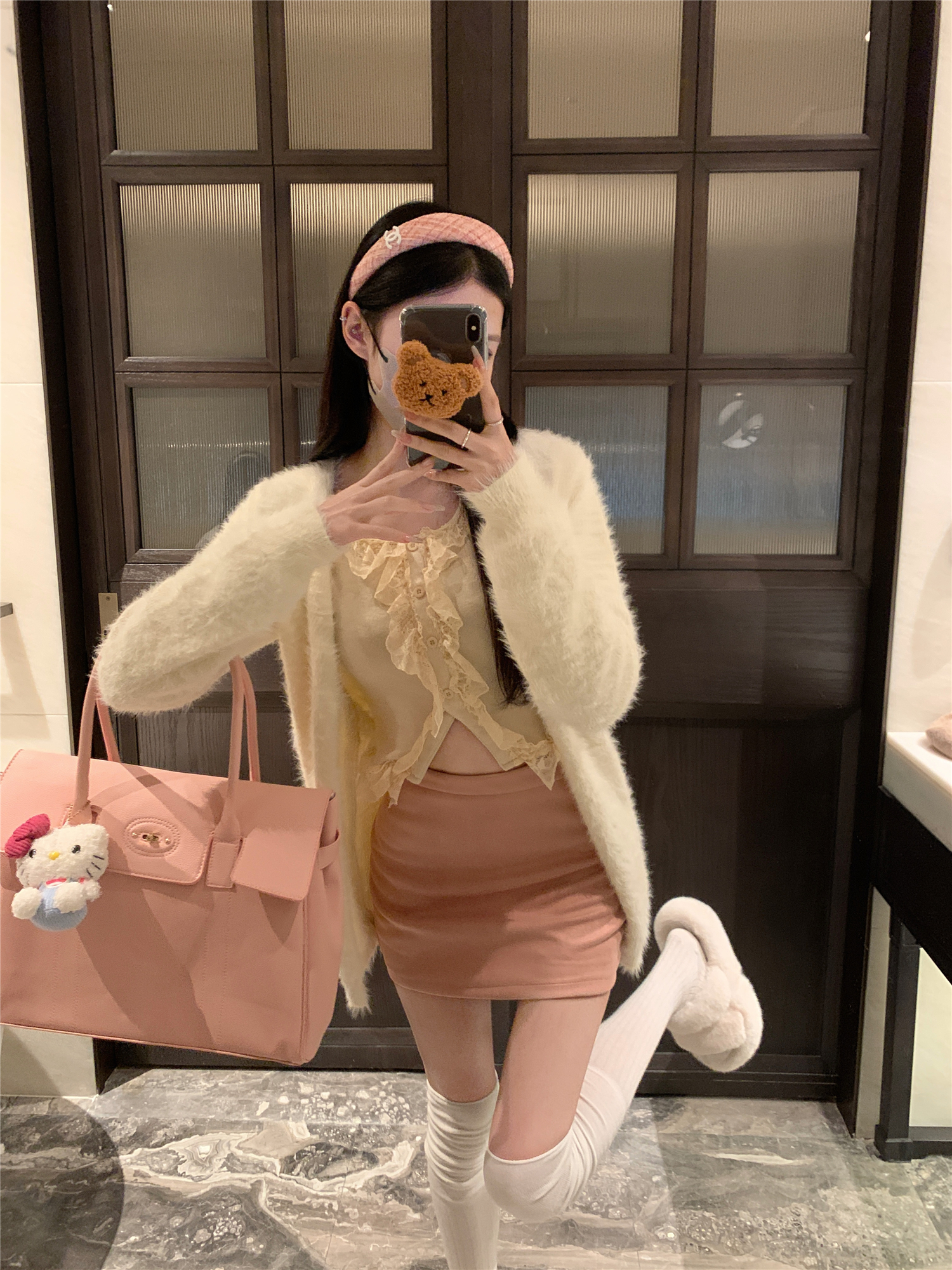 Real shot ~ Lazy style plush cardigan knitted jacket + spliced ​​lace knitted top + skirt suit
