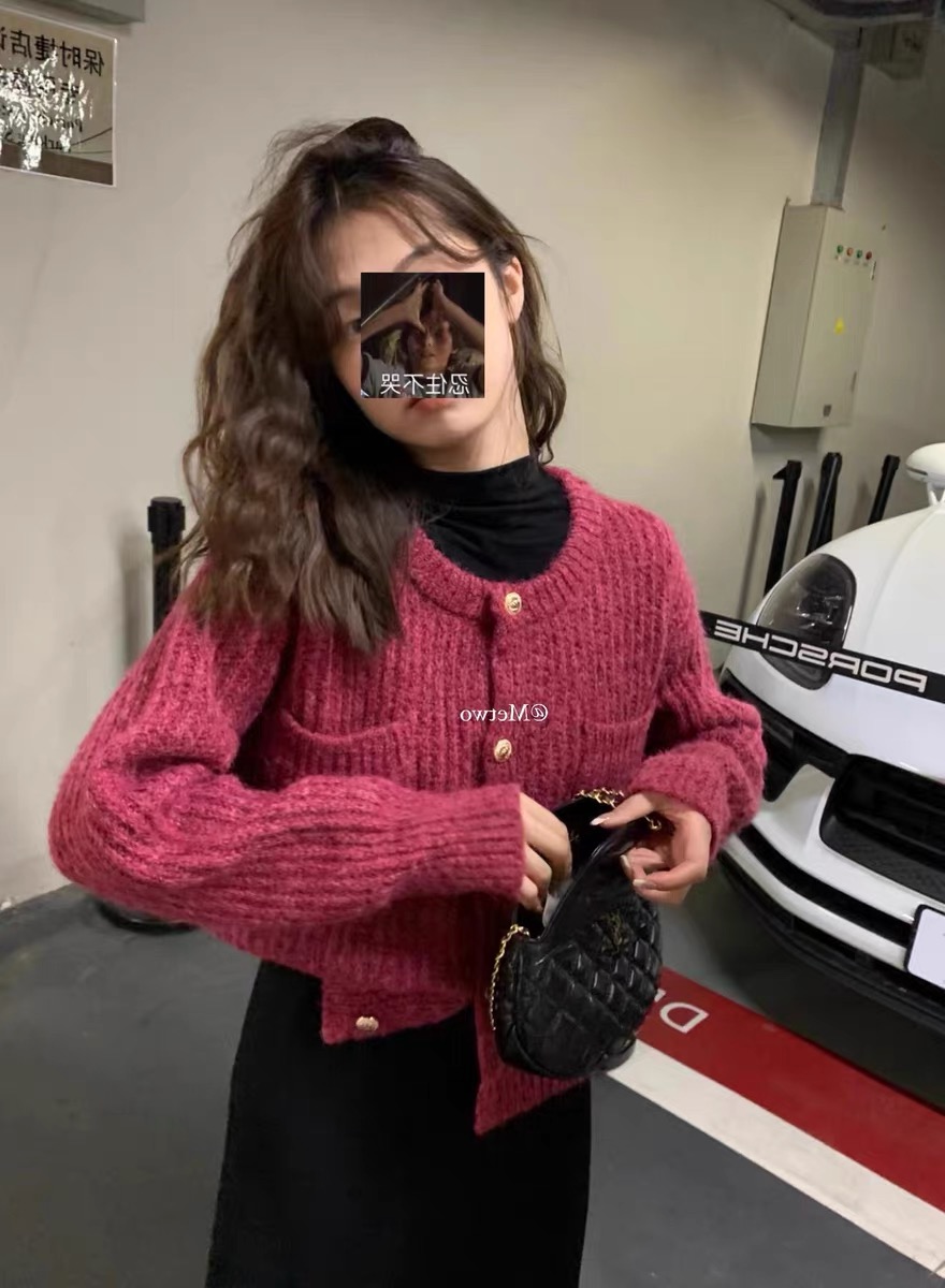 METWO西梅子超厚實毛衣春季顯白高級小眾設計感寬鬆開衫短款上衣