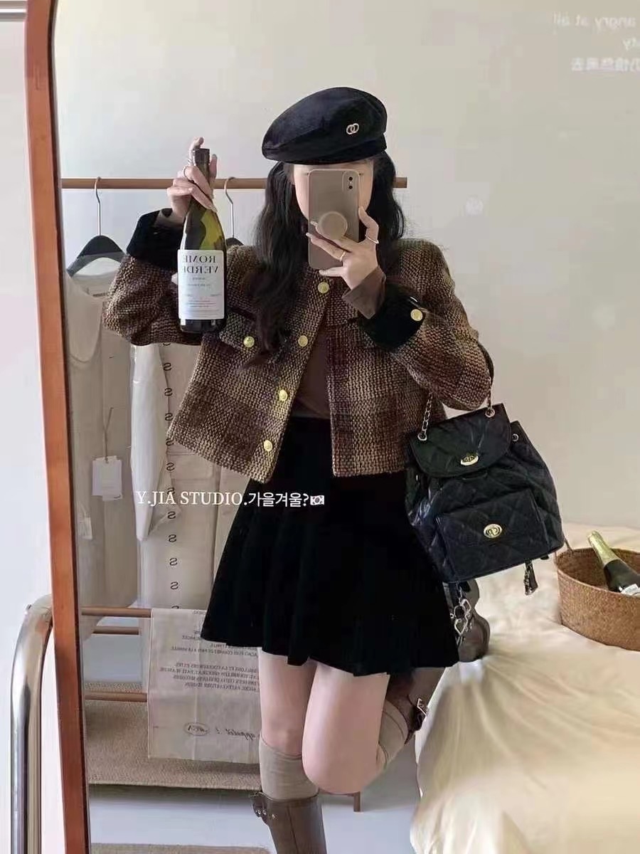 精緻短款粗花呢羊毛羽絨小香風外套女2023冬季拼色上衣+百褶裙