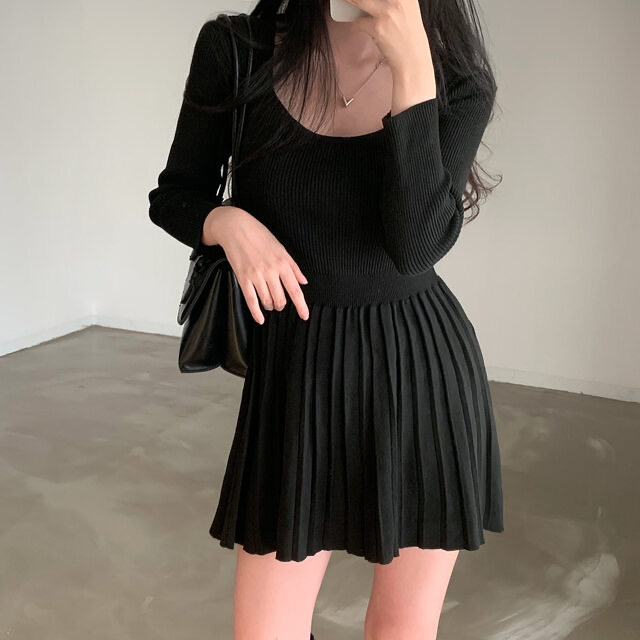 Korean chic new French retro square neck long-sleeved dress women's slim slim knitted skirt