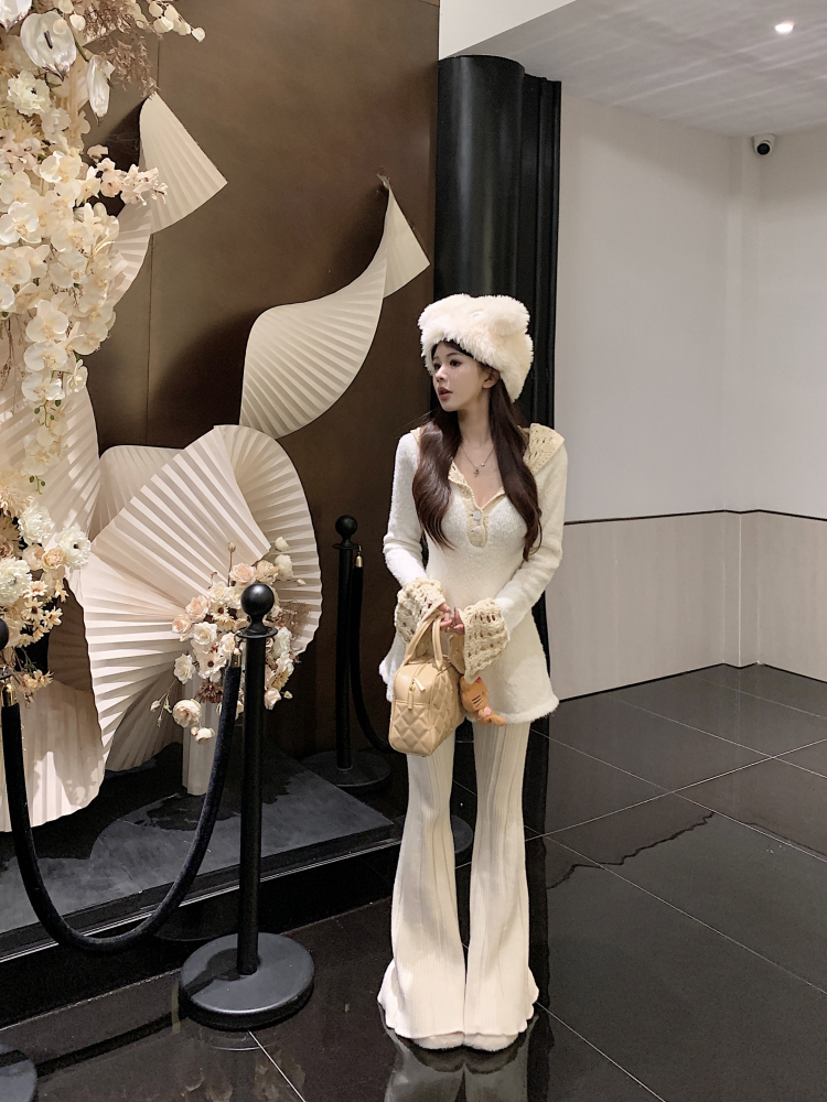 實拍撞色鈎花翻領長袖針織衫修身毛衣女秋冬休閒套裝喇叭褲子