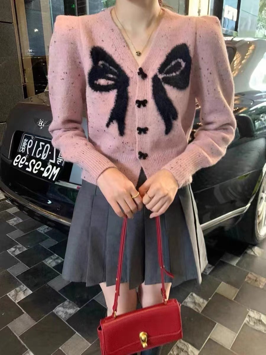 V-neck bow knitted sweater for women in autumn and winter new long-sleeved short sweater cardigan top trendy