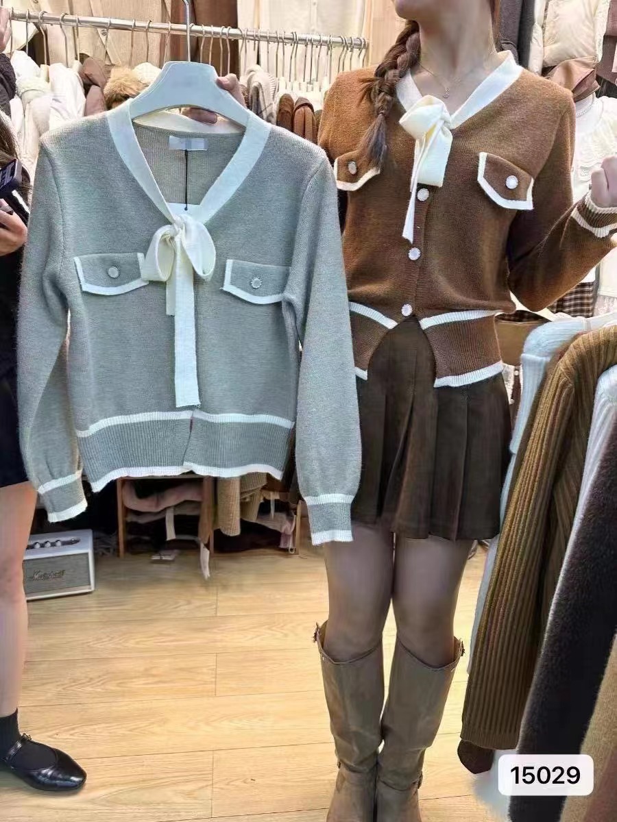 2023秋冬新款韓版氣質V領系帶蝴蝶結撞色開衫上衣女
