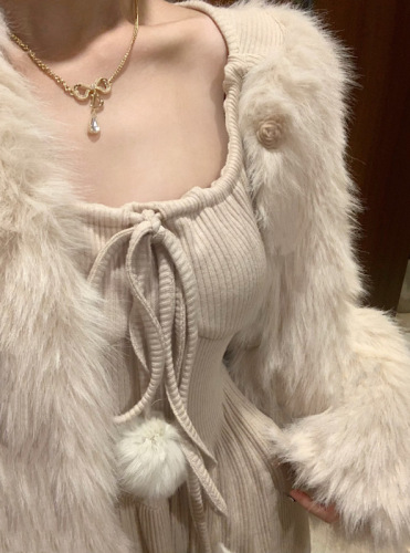 Actual shot of Gentle Sister’s vertical short fur coat + bonus knitted mid-length fur ball dress