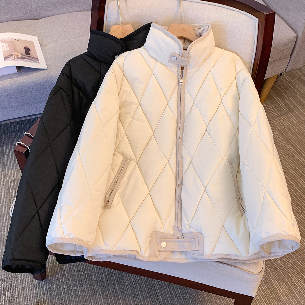 Real shot of plus size women's clothing 2023 winter rhombus pattern cotton clothing, warm and versatile, casual cotton clothing, loose-fitting jacket