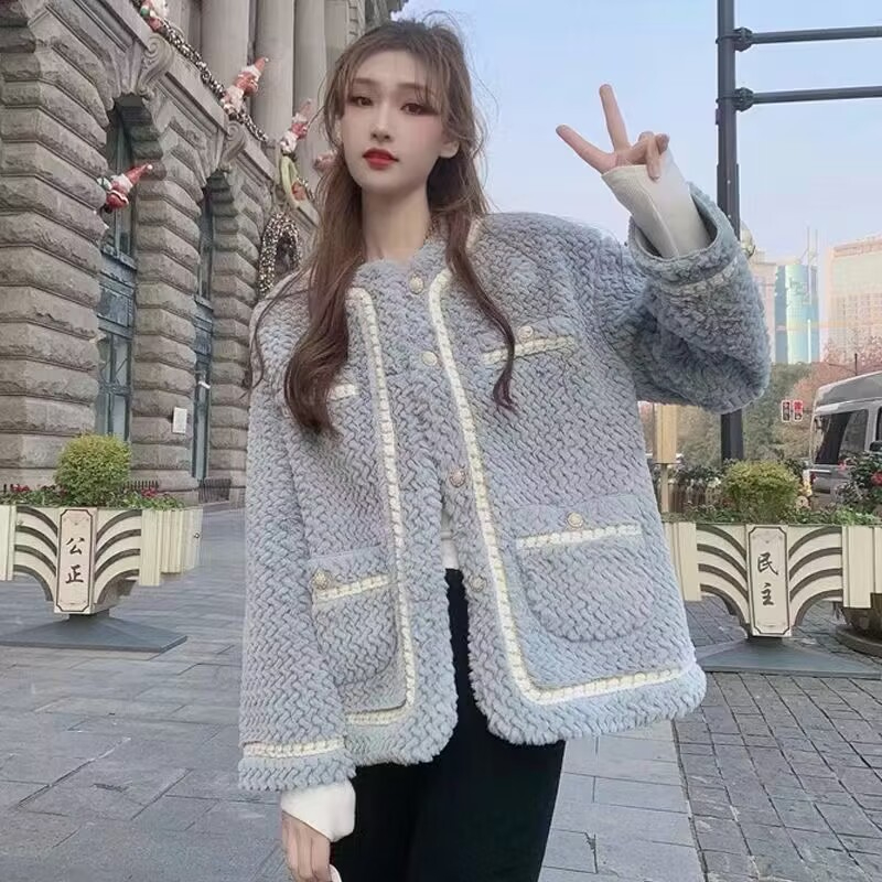 2023 new autumn and winter Korean style small fragrant style lamb wool coat for women loose thickened imitation fur one-piece top