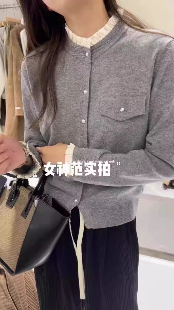 歐洲站2023新款針織毛衣女秋冬韓版復古蕾絲木耳邊假口袋開衫上衣