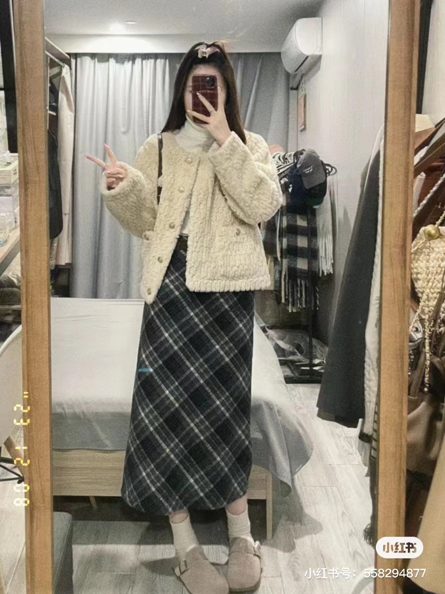 小香風套裝皮毛一體外套女高領打底衫冬季格紋半身裙子氣質兩件套