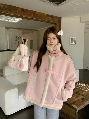 Real shot of pink fur one-piece lambswool plus velvet stand collar motorcycle jacket
