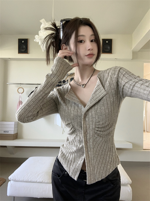 實拍 翻領褶皺長袖針織衫新款辣妹修身設計感別致小衫上衣