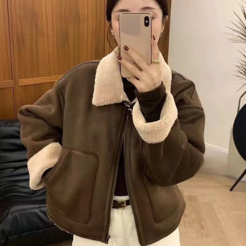 High-end fur one-piece lamb wool coat for women in autumn and winter thickened lapel motorcycle jacket top