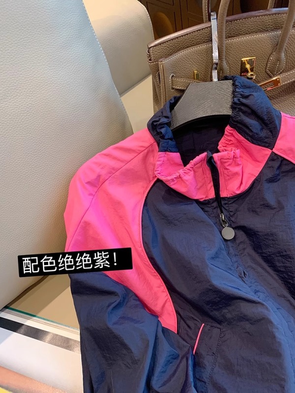 Contrast color retro stand-up collar thin baseball jacket summer women's 2023 sports and leisure versatile long-sleeved sun protection clothing trend