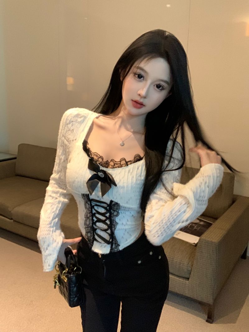實拍！！蕾絲拼接方領長袖針織衫修身收腰短款法式純欲風上衣