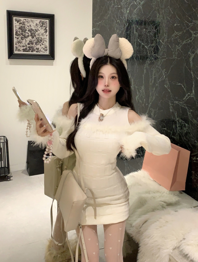 Real shot~Knitted dress with pure texture and temperament spliced ​​with rabbit fur sweater