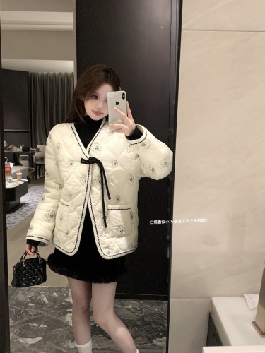 Actual shot Korean style loose casual thickened warm cotton coat + beaded skirt suit