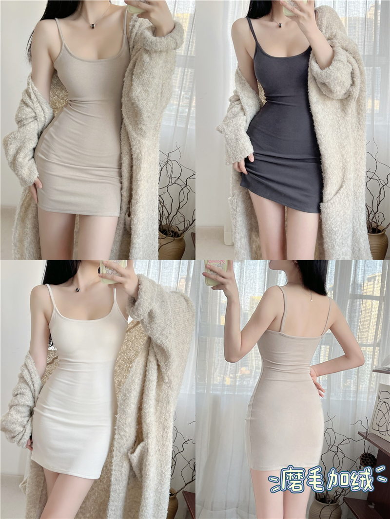 Real shot of winter woolen velvet sexy pure lust suspender skirt with breast pads and hip-hugging skirt slimming waist skirt