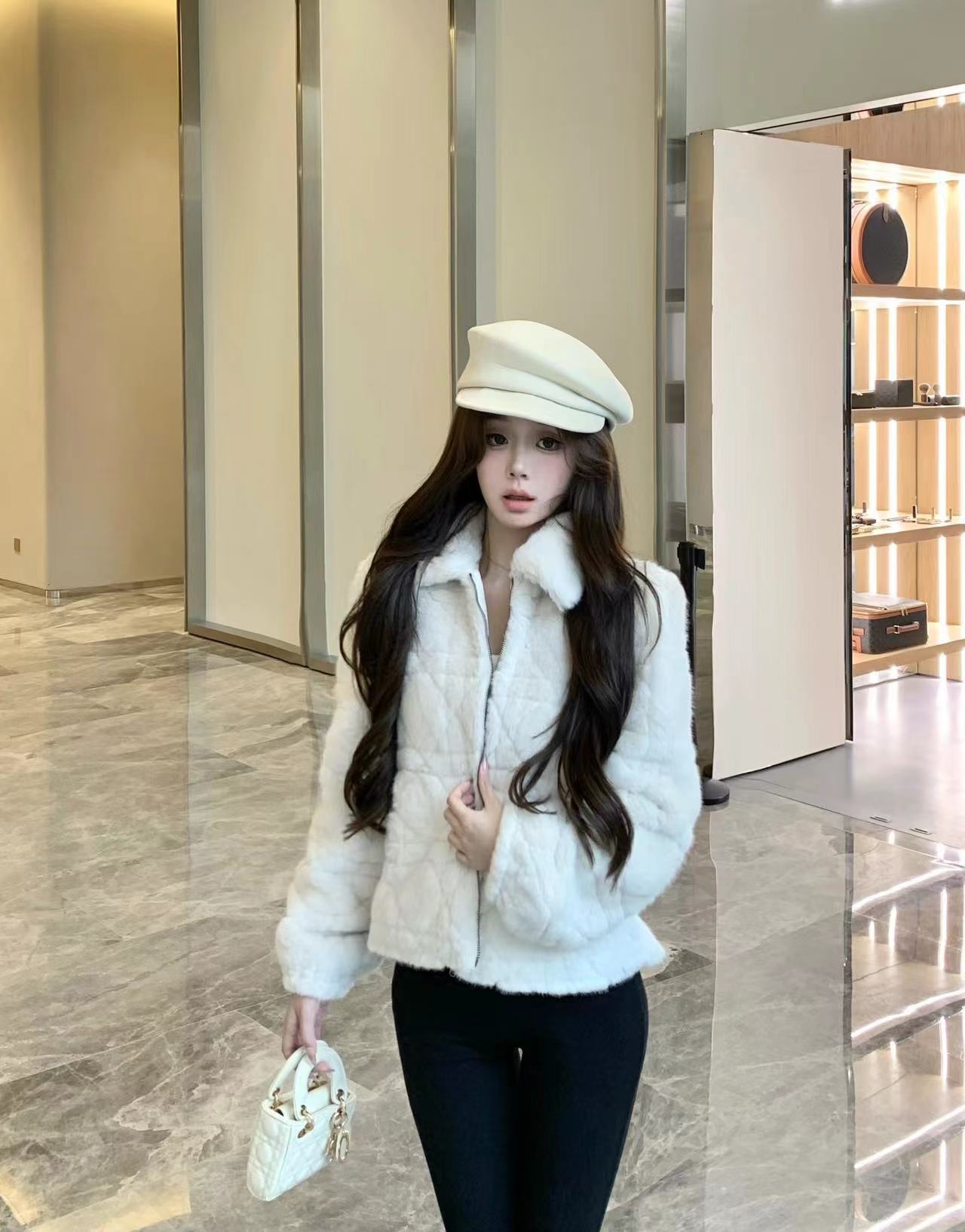 White eco-friendly mink fur coat for women winter new style plaid lapel short fur top