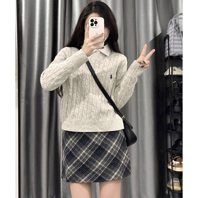 秋冬新款麻花灰色圓領針織毛衣女