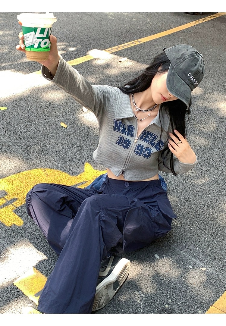 華夫格 ~polo領拉鏈字母長袖上衣女秋季薄開衫
