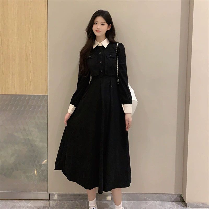 大碼polo領長袖赫本風連衣裙女裝秋冬季新款小黑裙胖mm假兩件裙子