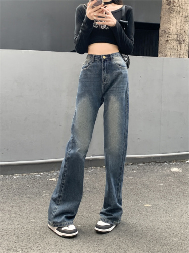 Real shot of sweet and spicy high street loose and versatile casual women's trousers commuting high street flared jeans trendy
