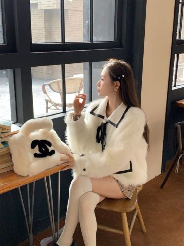 Actual shot of Winter Love Song, socialite Xiaoxiangfeng environmentally friendly faux fur cardigan design and versatile jacket