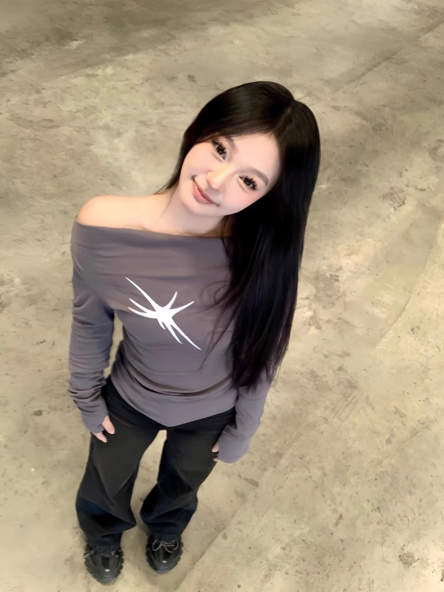純欲辣妹灰色修身斜肩多種穿法印花打底上衣簡約日常
