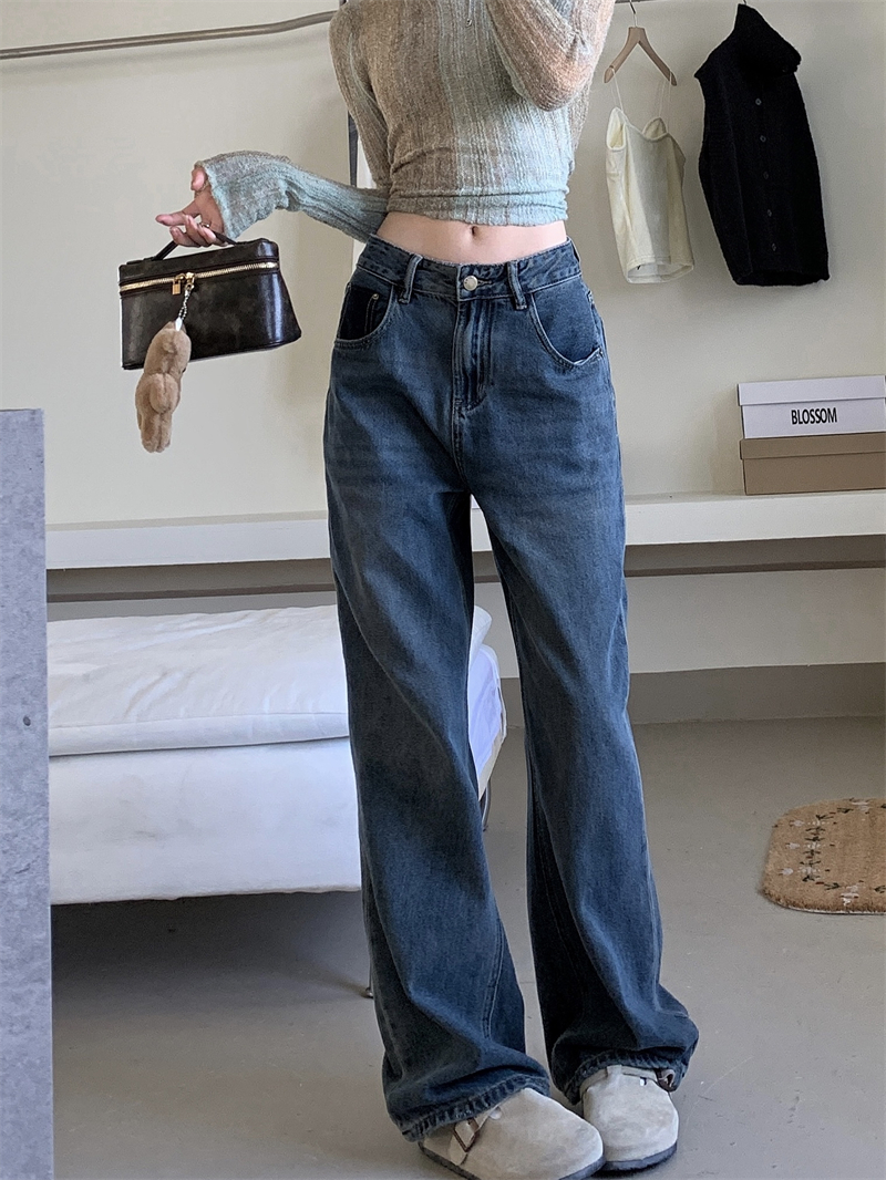 Real shot of narrow wide-leg pants for women in autumn and winter 2023 new high-waist slim straight jeans for women