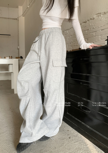 Real shot of autumn and winter velvet thickened American retro pleated straight sweatpants pocket work casual pants for women