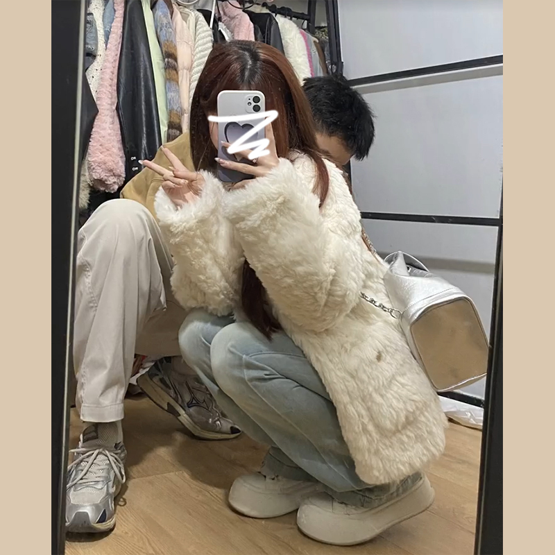 Xiaoxiang Qianjinfeng Imitation Lamb Plush Jacket Women's Autumn and Winter 2023 New Small White High-Quality Cotton Clothes