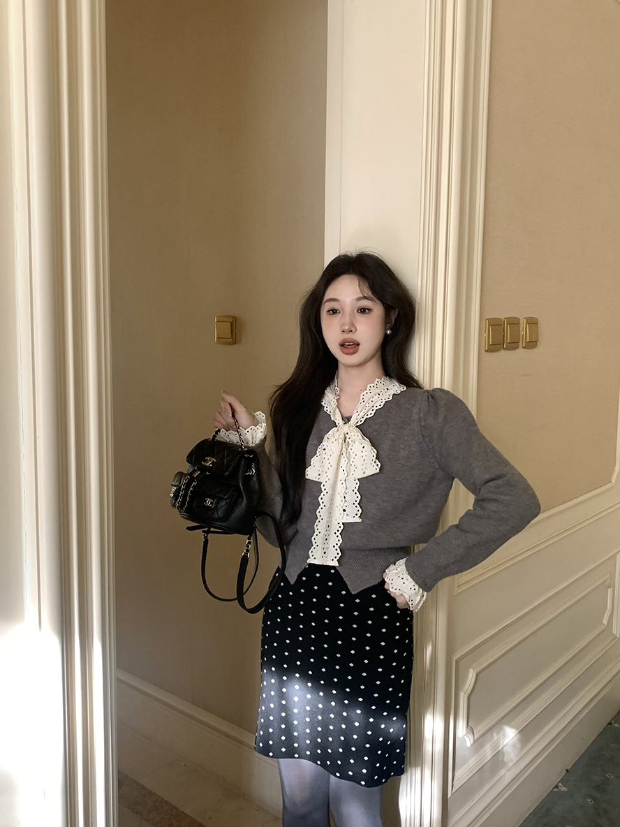 實拍 蕾絲蝴蝶結內搭毛衣針織衫女修身打底衫上衣半身裙套裝