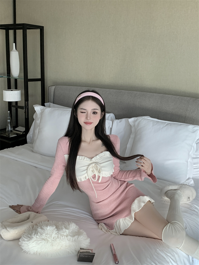 Actual shot ~ pure sexy hottie long-sleeved dress for women in autumn and winter new slim and sexy trumpet sleeve hip skirt