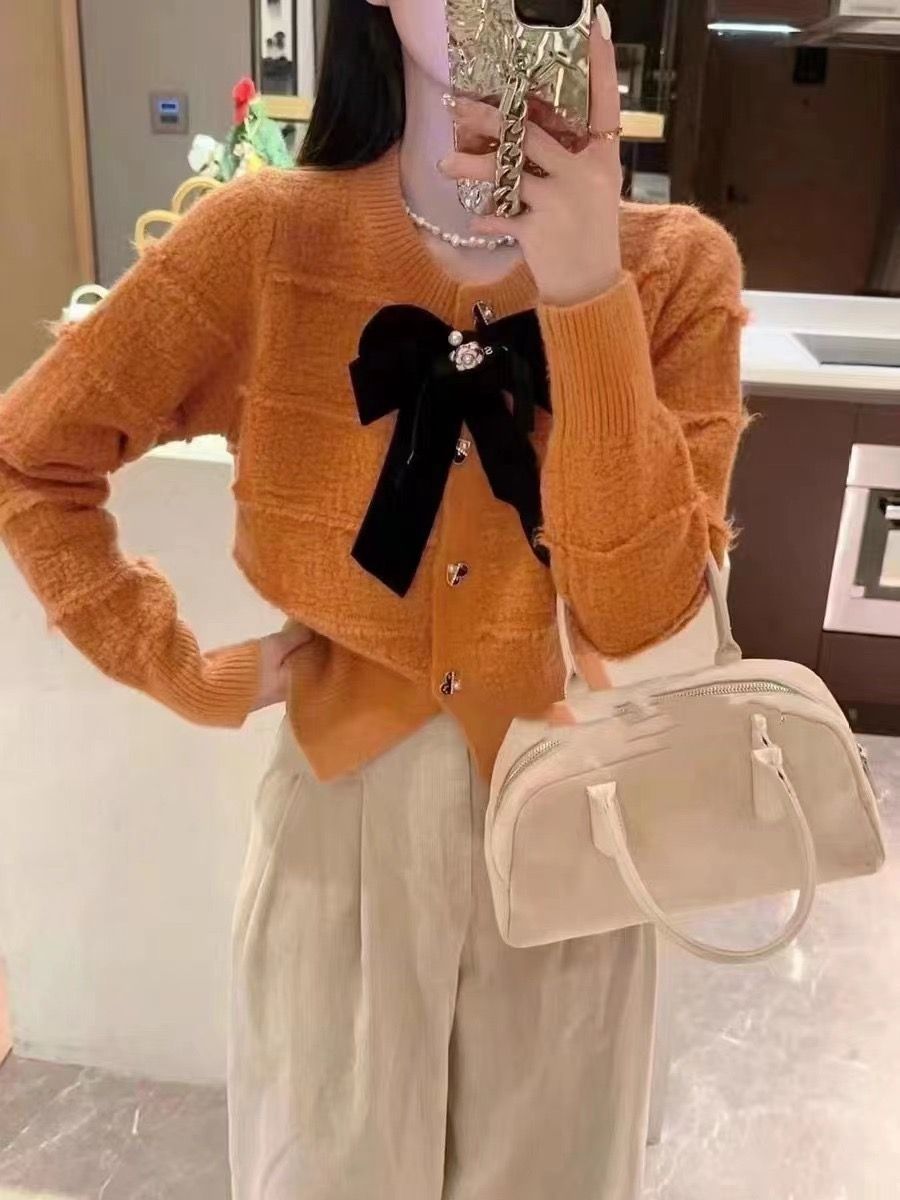 秋冬紅色毛衣女蝴蝶結針織開衫外套短款亮絲小香風氣質上衣