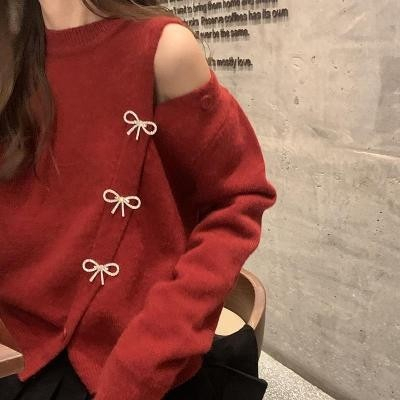 2023秋季新款新年紅色毛衣女韓版寬鬆甜美蝴蝶結別針紐扣圓領上衣