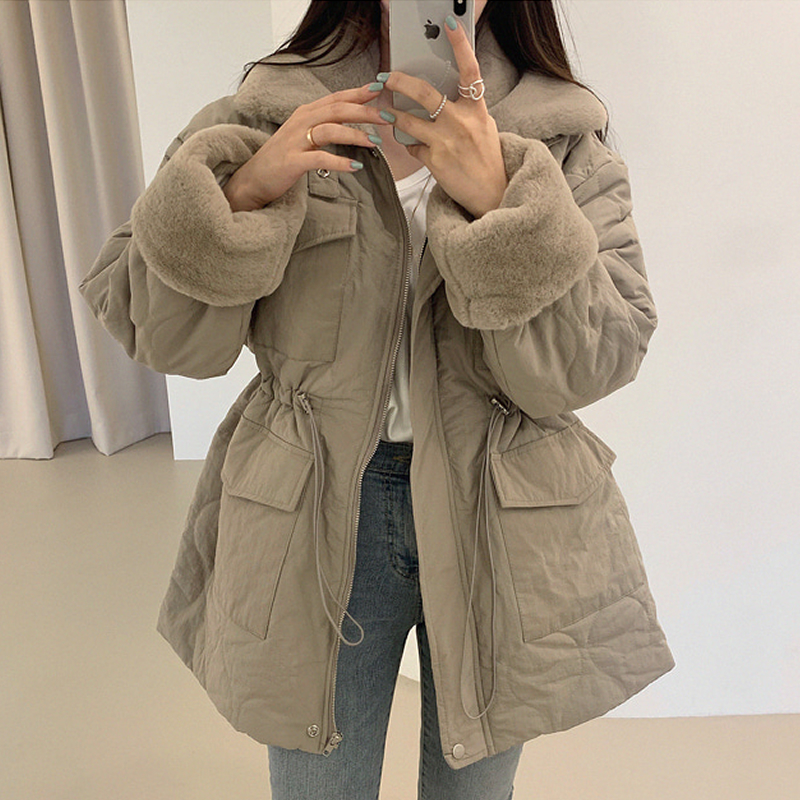 韓國2023新款工裝口袋全身仿水貂毛保暖菱形格棉服外套女