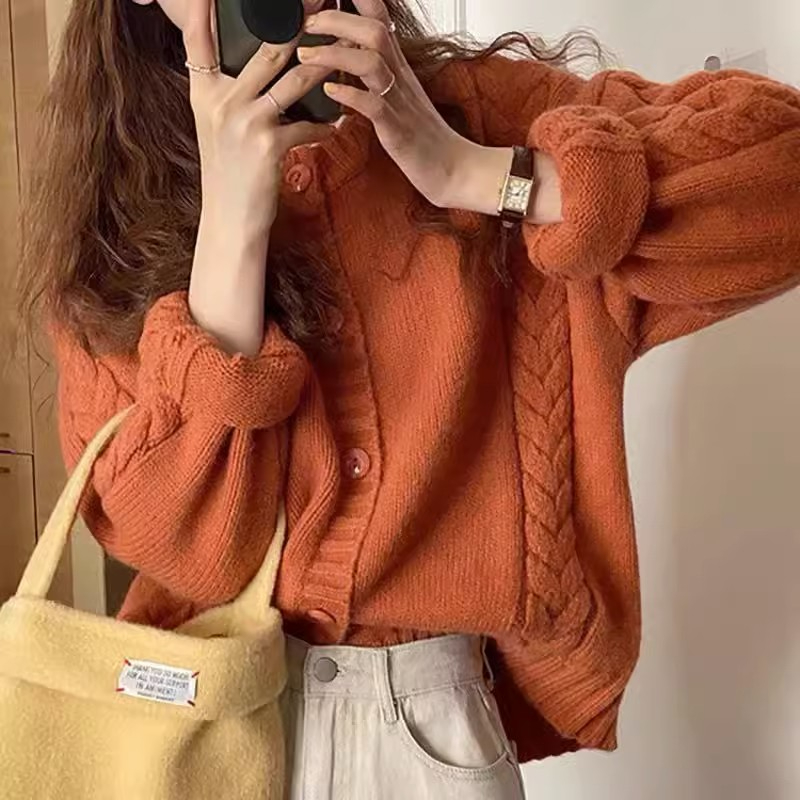 設計感小眾長袖麻花針織開衫外套女秋季寬鬆慵懶風減齡外穿毛衣厚
