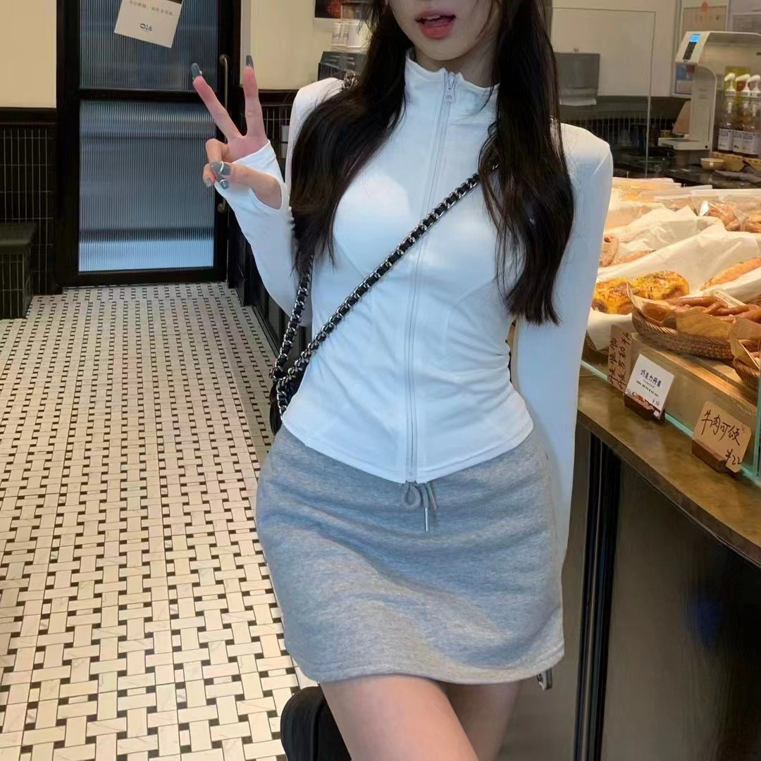 早春新款韓版半高領拉鏈設計感套頭長袖T恤女修身顯瘦打底衫