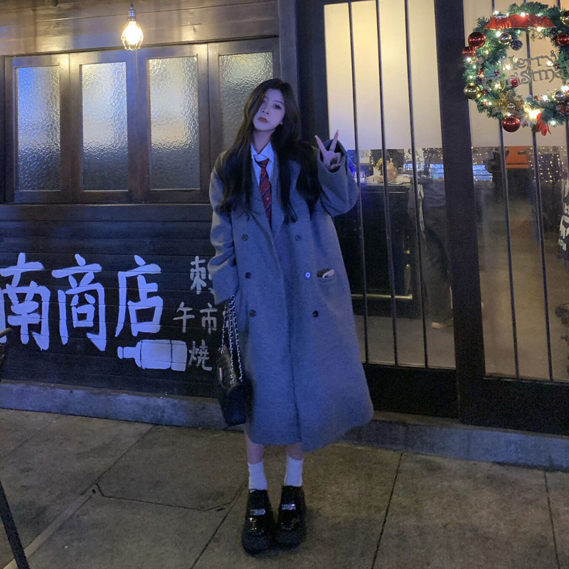 Gray and black woolen coat for women 2023 new woolen coat autumn and winter small high-end Hepburn style