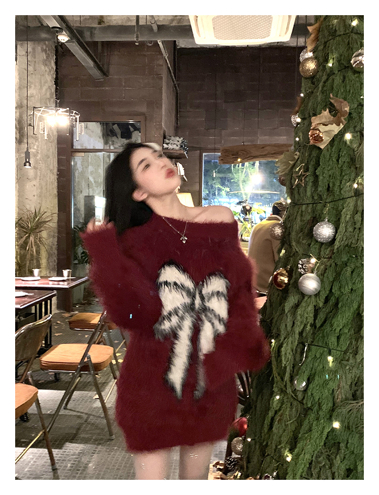 2toyoung 聖誕牧歌 蝴蝶結長毛毛衣女秋冬加厚新年紅慵懶針織上衣