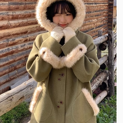 Can Shidosho Woolen Coat Women's 2023 Winter New Forest Green Cape Mid-Length Hooded Woolen Coat