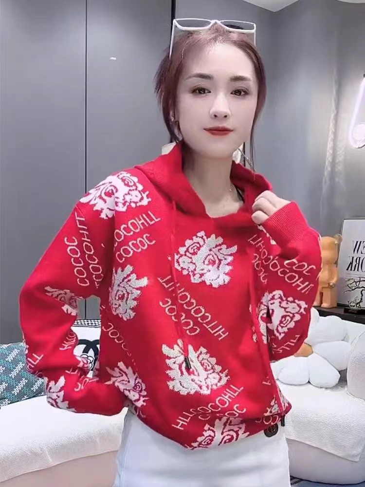 2023年秋冬新款歐貨重工燙鑽龍年針織新年毛衣寬鬆加厚慵懶風女